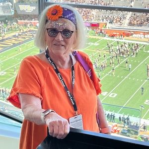 Meet your Posher, Debra